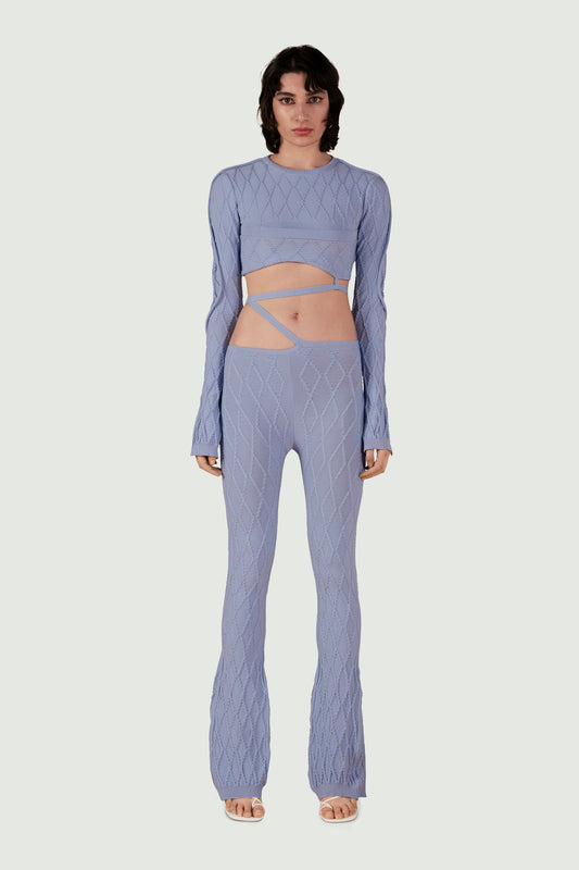 CABLE KNITTED CROPPED JUMPER BLUE